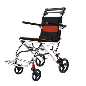 Fauteuil roulant manuel en alliage d'aluminium, pliable, ultra léger, portable, pour les personnes âgées - Product Image 1