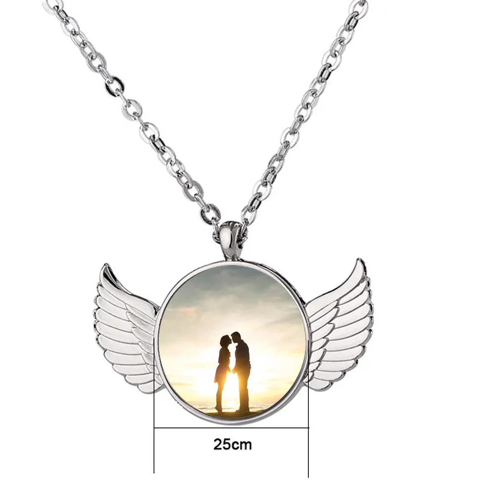 Ucuz kişiselleştirilmiş Logo baskılı yuvarlak kanat kolye süblimasyon melek kanat kolye