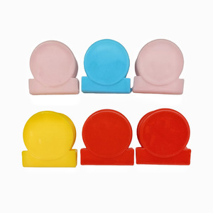Morsetto tondo in plastica <span class=keywords><strong>Cindy</strong></span> per alimenti in plastica colorata per sigillare il Logo personalizzato per documenti per ufficio morsetti per alimenti Clip per carta - Product Image 5