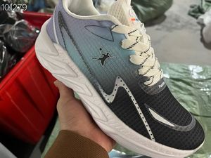 Chaussures de sport pour adultes de haute qualité, styles variés, en gros, pour hommes, en stock - Product Image 2