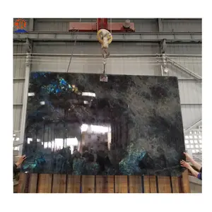 Dalles de granit bleu lémurien Labradorite de grande taille