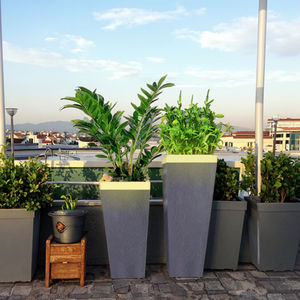 Vente en gros de pots de fleurs modernes à LED, grand <span class=keywords><strong>bassin</strong></span> extérieur en plastique pour plantes, <span class=keywords><strong>vase</strong></span> lumineux écologique pour le sol, usage domestique, étanche - Product Image 2