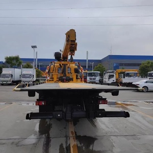 Véhicule de sauvetage routier de 8 tonnes avec Derrick soulevant et remorquant des véhicules échoués HOWO Euro 3 RHD 5 tonnes Wrecker à plat avec grue - Product Image 5