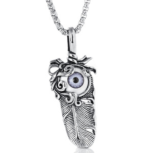Collier avec pendentif en forme de plume, argent tibétain, bijoux unisexes, cadeau, style rétro à la mode - Product Image 1