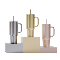 Logo personnalisé 32oz 40oz va au lave-vaisselle en acier inoxydable isolé sous vide tasse à café de voyage gobelet avec poignée et paille