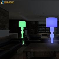 Lampadaire intelligent d'intérieur à LED étanche nordique-Éclairage de patio de jardin brillant et durable à 16 couleurs changeantes
