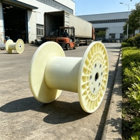 Bobine en plastique épaissie à fixation latérale stable pour le transport et le stockage de fils sur de longues distances
