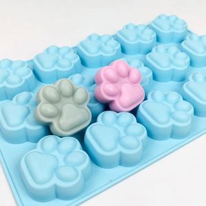 Offre Spéciale : Moules de Cuisson en Silicone à 15 Cavités en Forme de Patte de Chien pour Chocolats, Bonbons, Gelées, Glaçons et Friandises pour Chiens - Product Image 5