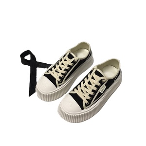 Zapatillas de lona 2026 para mujer, estilo coreano con hebilla de nailon, suela gruesa elevada, suela suave, talla pequeña, completamente equipadas con puntera para estudiantes - Product Image 5