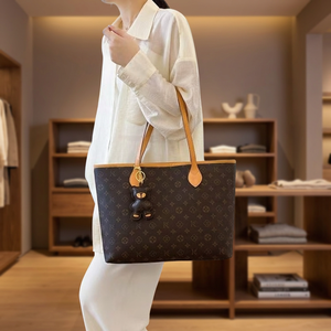 Bolso Tote para Mujer, Estilo Vintage, con Monograma, de PU, con Asa Individual, Cierre de Cremallera, para Uso Diario, Verano, Invierno, Otoño, Moda Minimalista - Product Image 3