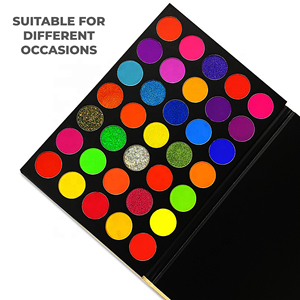 Paleta de Maquillaje Vegano de Alta Pigmentación Personalizable con Sombras de Ojos Mate y Brillantes - Product Image 4