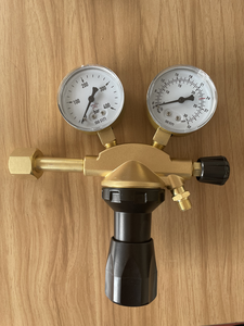 Régulateur de gaz argon de type <span class=keywords><strong>GCE</strong></span> pour le soudage TIG haute pression 300Bar fabriqué en laiton durable - Product Image 5