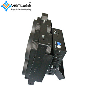 Lumières de la scène led matrice public 4 Yeux Bicolore Public DMX LED 400W blinder - Product Image 4