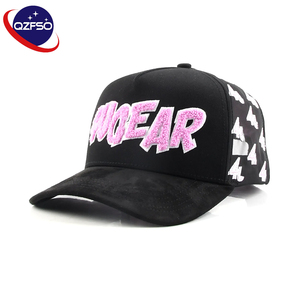 QZFSO En gros Casquettes de baseball en chenille, style trucker, à visière en daim noir, avec broderie 3D, 5 panneaux, forme A, visière incurvée - Product Image 1