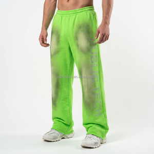 Pantalones de chándal de felpa 420GSM personalizados para hombre, con pedrería, efecto vintage Monkey Wash, dobladillo deshilachado, estilo streetwear, holgados, de fabricante OEM - Product Image 3