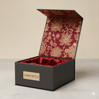 Boîte en papier personnalisée recyclable en forme de livre rouge, emballage pliable, boîtes cadeaux rigides magnétiques avec soie