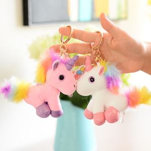Llavero de Peluche de Unicornio con Pelo Arcoíris, Llavero de Bola de Pelo, Colgante para Bolso, Llavero de Unicornio - Product Image 6