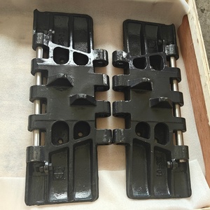 Gruppo di Pattini Sottocarro in Acciaio Fuso per Gru Cingolate a Braccio Reticolare Link-Belt LS108BS, Durevoli - Product Image 1