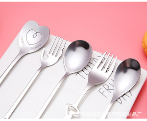 Phong Cách Độc Đáo Tình Yêu Trái Tim Hollow Khắc Thép 410 Ngã Ba Và Thìa Đóng Hộp Bộ Quà Tặng - Product Image 4