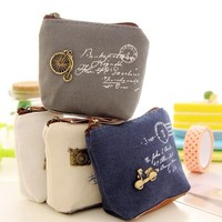 Dompet Koin Wanita Baru Gaya Korea Dompet Kanvas Antik Tas Persegi Kecil Berbentuk Kerang dengan Ritsleting Gantungan Kunci Pola Geometris