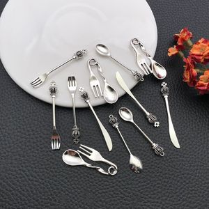 Retro Silver Alloy <b>Dinner</b> <b>Knife</b> Spoon Pendant For Bracelet Making Mixed Shapes Zinc Alloy Plated Jewelry Findings - Product Image 4
