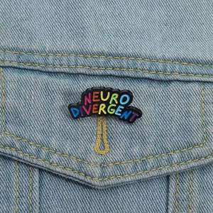 Phrases courtes en anglais Neurodiversity Fruit Enamel Pin Rainbow Proverbe <span class=keywords><strong>Communication</strong></span> Badge Backpack Jewelry - Product Image 2