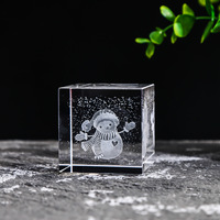 Meilleure vente cristal 3d Led 40mm-80mm boule de gravure cristaux sculptés Cube avec base de lampe veilleuse en bois pour Fengshui