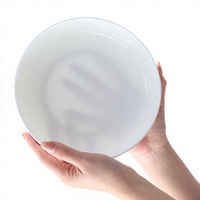 Service d'assiettes en porcelaine fine, rondes, blanches, avec bordure dorée, pour la salle à manger