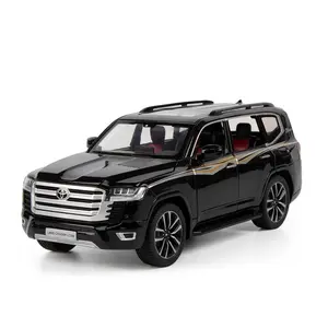 Wholesale Black mamba 1:24 Land Cruiser Alloy car diecast model car Pull back 6 Open the Door Acousto-optic Office decoration