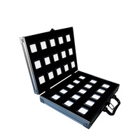 Boîte en métal rectangulaire portable avec couvercle transparent pour le stockage et le transport de bijoux et de pierres précieuses lors des expositions
