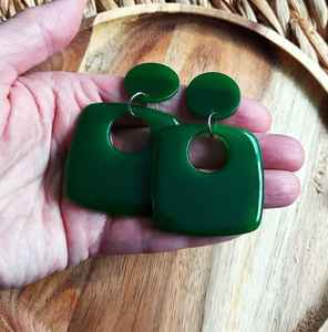 Pendientes de Resina Coloridos, Diseño Ligero y Cómodo, Ideales para Uso Diario, Fiestas y Conjuntos de Moda - Product Image 4