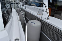 Vente en gros usine : Pare-battage cylindrique gonflable pour bateau marin avec anneaux en D