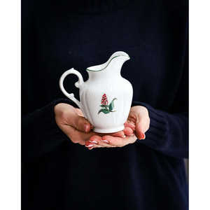 Carafe à lait Ginori Laveno Relief avec motif floral, élégante pot à sucre et à crème 0g en stock - Product Image 2