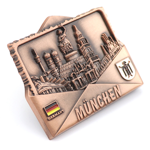 공장 맞춤 디자인 아연 합금 독일 뮌헨 관광 기념품 금속 냉장고 자석 - Product Image 2