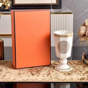 Vase en céramique de luxe européen en gros, décoration d'intérieur moderne pour mariages et fêtes - Product Image 2