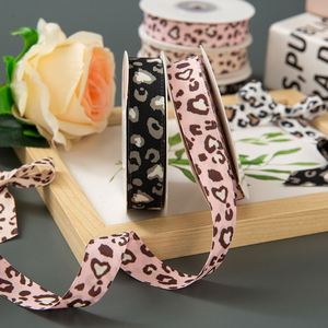Ruban en satin double face imprimé léopard et guépard pailleté de 1,5 cm, écologique, pour la confection de nœuds faits main, accessoires pour cheveux, vêtements et cadeaux - Product Image 4
