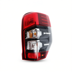 Luz Trasera LED para Mitsubishi L200 Calaveras 2019-2021, Lado Izquierdo, Lente Roja, 12V, Sistema de Iluminación Automotriz de Repuesto, Nuevo - Product Image 1