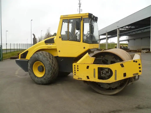 YAGUAN UTILISE Compacteur routier Bomag 213D fabriqué en Allemagne, BM 213D-4, rouleau compacteur Bomag 213, rouleau à un tambour, BW211, BW226D, BW213D - Product Image 4