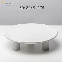 YUSHI Elegante Italiaanse stijl natuurlijke marmeren dienblad met voetstuk Uniek sculpturaal stenen decoratief bord voor luxe huisdecoratie