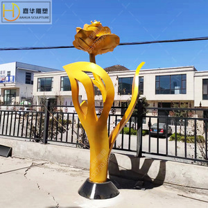 Sculpture florale en acier inoxydable, grande œuvre d'art abstraite en métal pour jardin, à poser au sol, design végétal fait main - Product Image 3