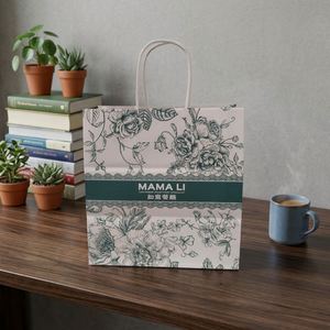 Bolsas de Papel Kraft Biodegradables Ecológicas Personalizadas con Asas Retorcidas para Uso en Supermercados, Promociones, Logotipo Impreso - Product Image 1