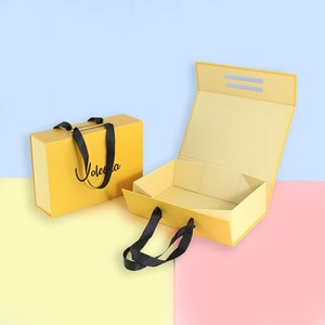 Custom Rigid Collapsible Packaging Magnetic <b>Gift</b> Box Large Folding Cardboard Black Luxury <b>Gift</b> Boxes With Handle Magnetic Lid - Product Image 1