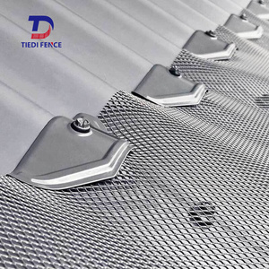 Protection de gouttière en maille anti-feuilles, Protection de gouttière en maille pour toit, Protection de gouttière en aluminium - Product Image 1