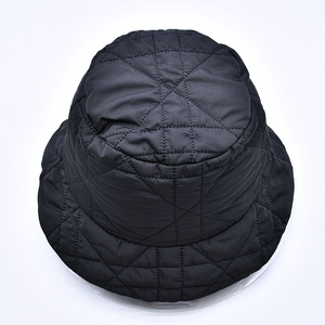 Chapeau de pêche en forme de seau avec logo personnalisé, chapeaux de pêche imperméables, chapeau de pêche en forme de seau matelassé chaud pour l'hiver, vente en gros - Product Image 4
