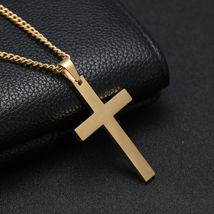 Collana con Pendente a <span class=keywords><strong>Croce</strong></span> <span class=keywords><strong>Nera</strong></span> su Catena in Acciaio Inossidabile Placcato Oro e Argento - Product Image 4