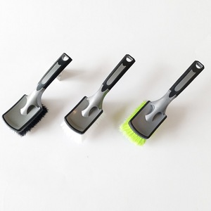 Cepillo de lavado de coches Rueda y guardabarros Cepillo Limpiador de neumáticos de mango corto para detalles de automóviles 10 pulgadas - Product Image 5