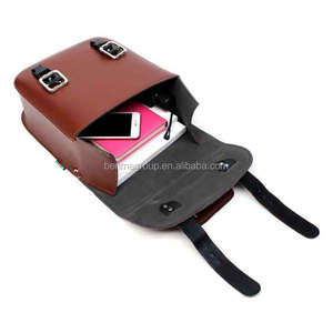 Sac de transport rétro imperméable en cuir PU pour <span class=keywords><strong>sacoche</strong></span> latérale Sac d'équipement de cyclisme Sac de transport multifonctionnel pour siège arrière et coffre - Product Image 4