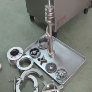 Hachoir à viande automatique haute capacité en acier inoxydable avec moteur de marque réputée, équipement de traitement de viande congelée 800 kg/h - Product Image 4