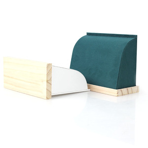 Présentoir à bijoux de haute qualité, support de présentation élégant pour colliers - Product Image 4