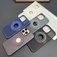 Casing Ponsel Premium dengan Penyangga Magnetik dan Desain Logam Bergaris, Dilengkapi Lubang Pelepas Panas untuk iPhone 16 Pro 15 14 13 12